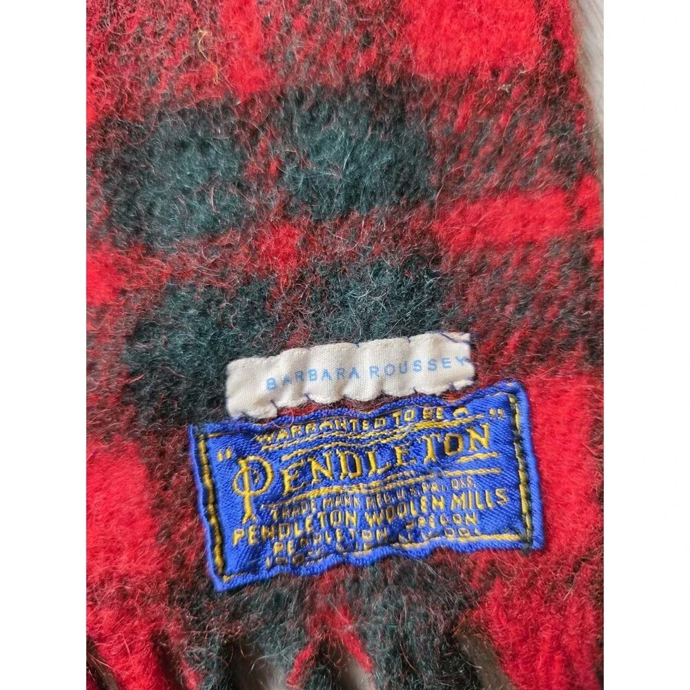 VTG Pendleton Virgin Wool Red Black Plaid Fringe Throw Blanket Made in USA EUC